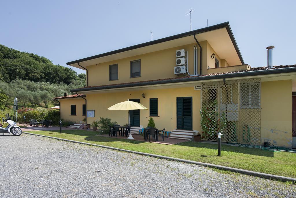 Cecco Di Nara Hotel Massarosa Exterior foto