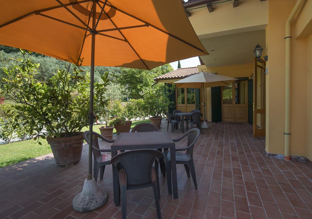 Cecco Di Nara Hotel Massarosa Exterior foto