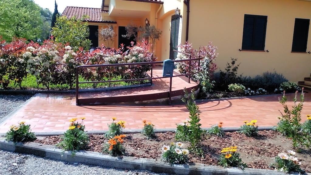 Cecco Di Nara Hotel Massarosa Exterior foto